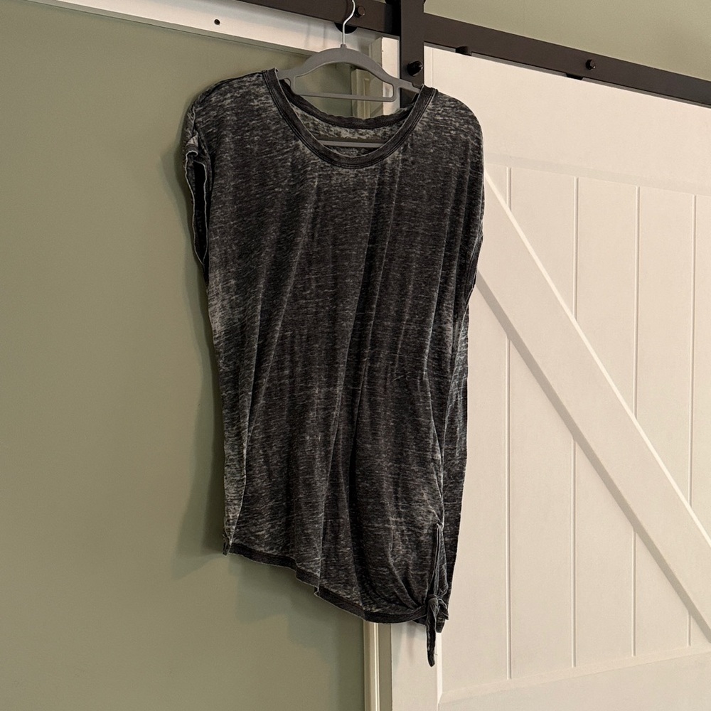 GAIAM Tee